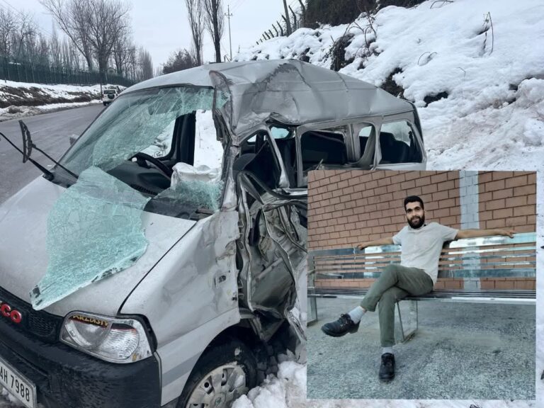 One killed, another injured in truck–car collision at Hyderbeigh Pattan