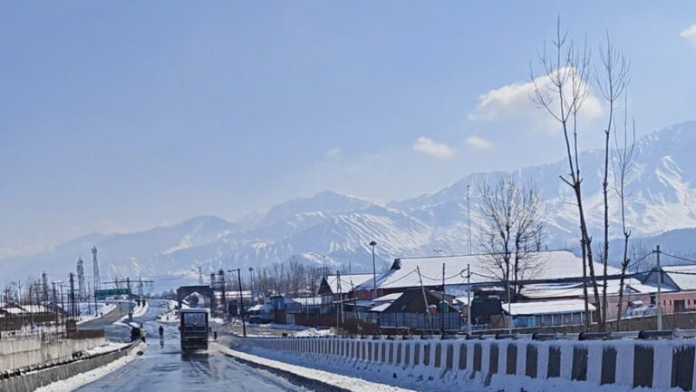 KashmirJammu-Srinagar National Highway to remain closed tomorrow: Traffic Police J&K