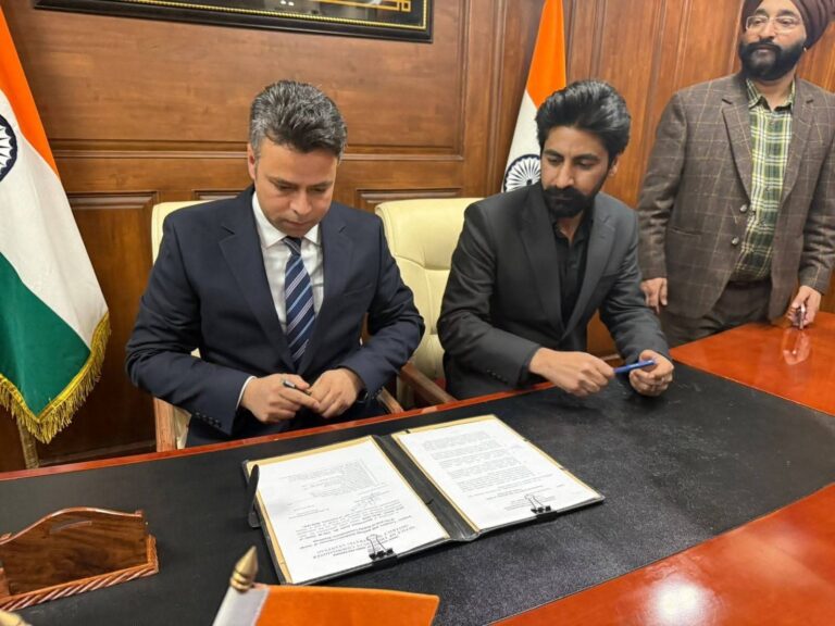 Dr. Bilal Mohiud Din Bhat assumes charge as DC Anantnag