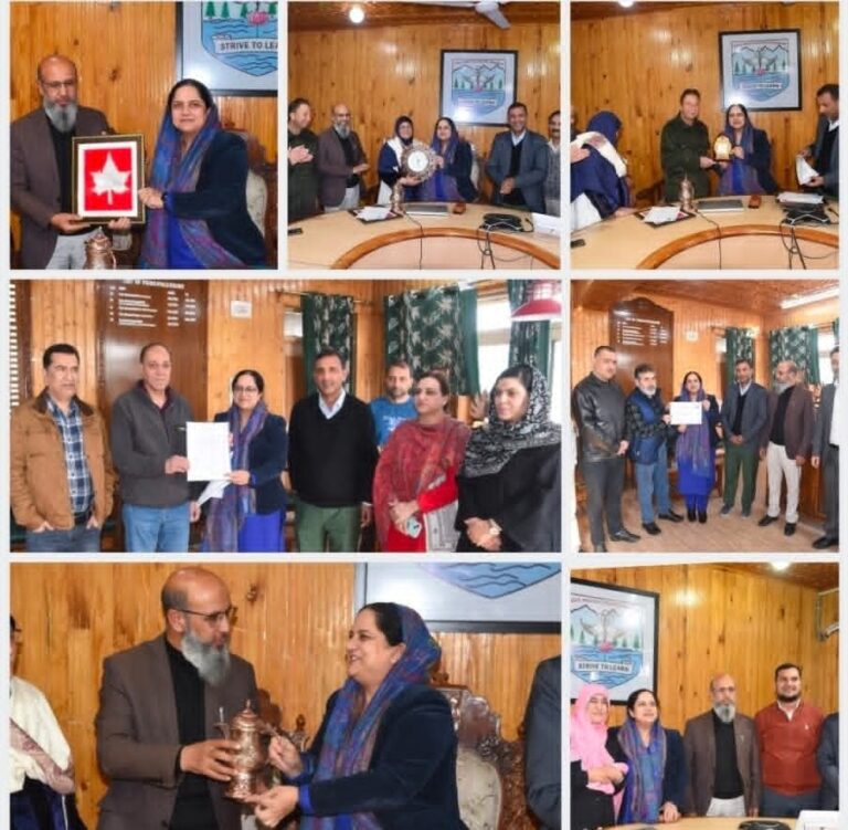 GMC Srinagar Bids affectionate Farewell to Professor Shakeel and others